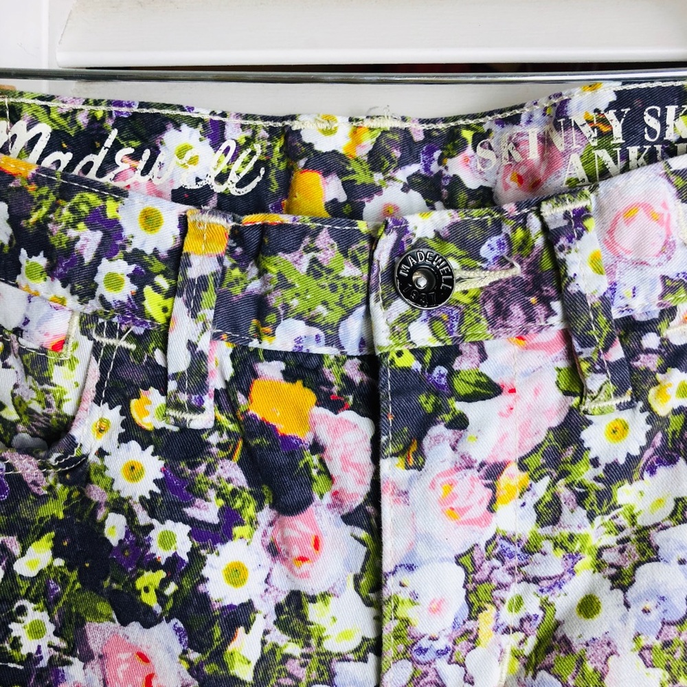 MADEWELL FLOWER PRINT/MID RISE JEAN - Picture 6 of 6